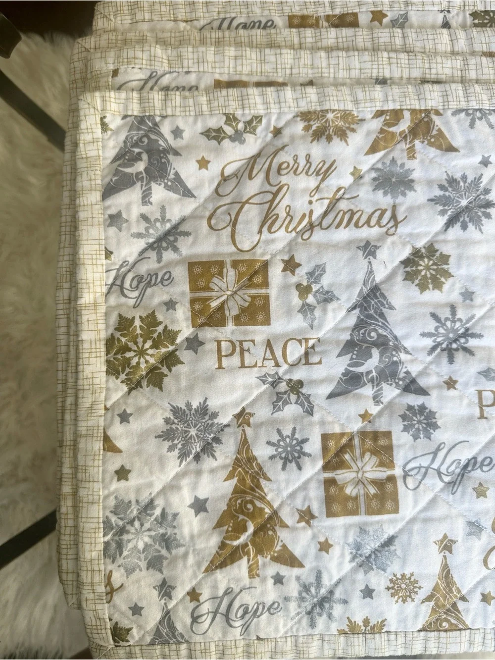 Christmas Novelty Quilted Placemats (4)